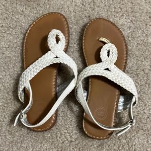 Girl’s sandals
